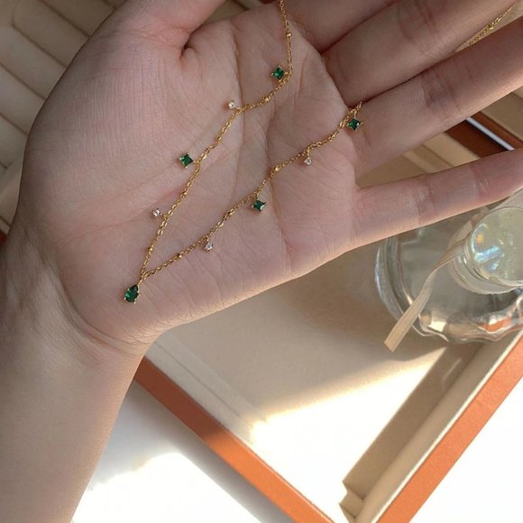 *NEW Gold Emerald Diamond Drop Necklace - Picture 2 of 9